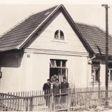 Vaculíkův dům v (tehdy) Návojské ulici, 1950. Foto archiv Jiří Moravec.